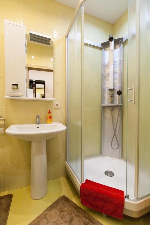 Sun City Apart Hotel Dniepropietrowsk Zewnętrze zdjęcie