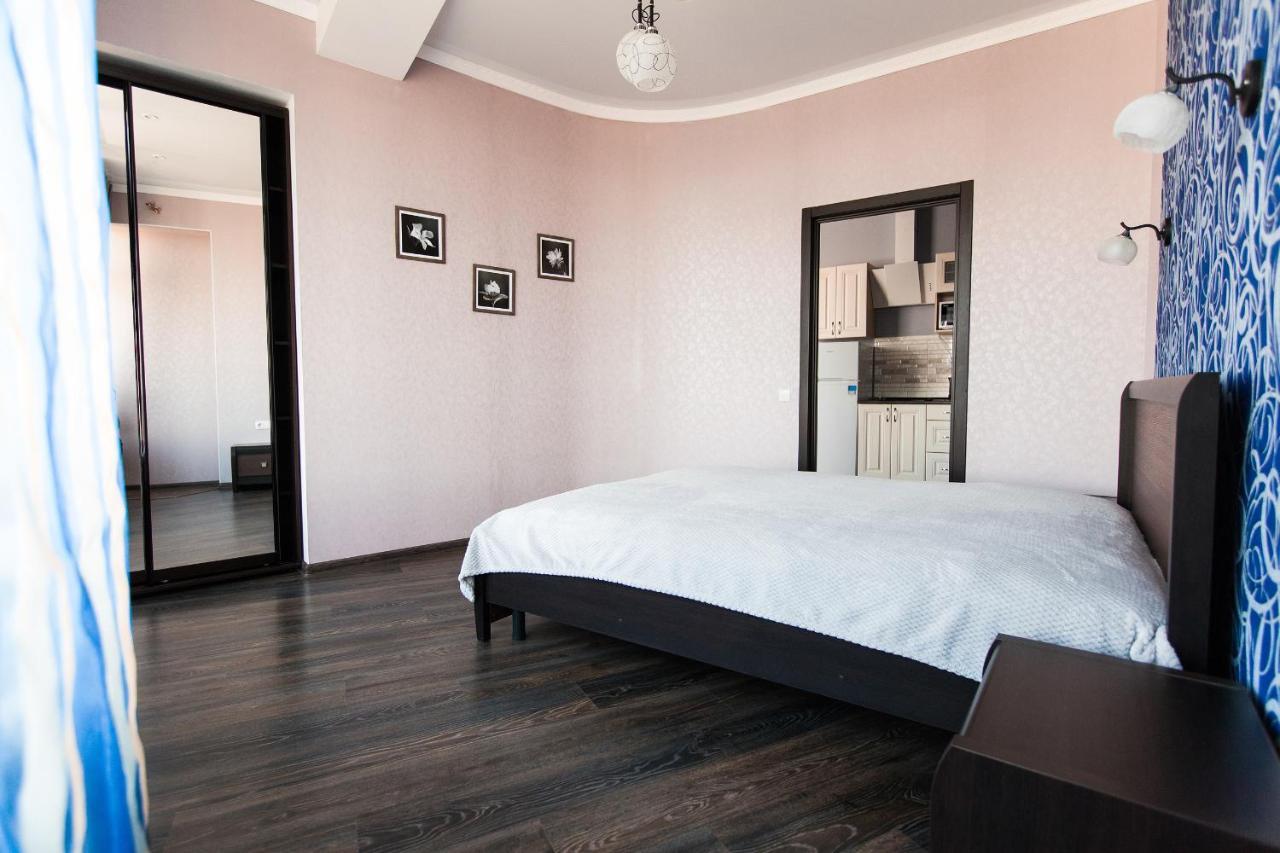 Sun City Apart Hotel Dniepropietrowsk Zewnętrze zdjęcie